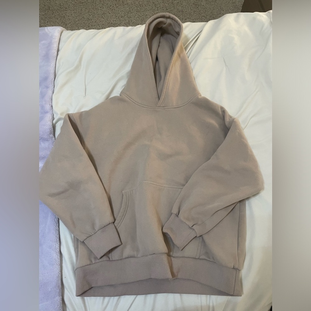 BROWN AMAZON HOODIE